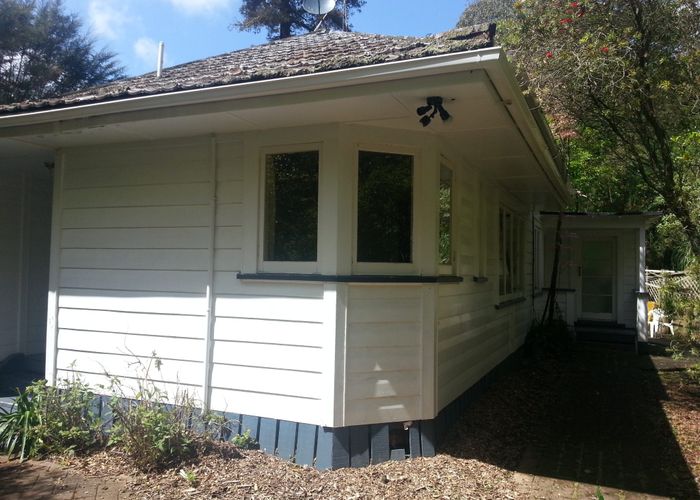  at 5 The Avenue, Albany, North Shore City, Auckland