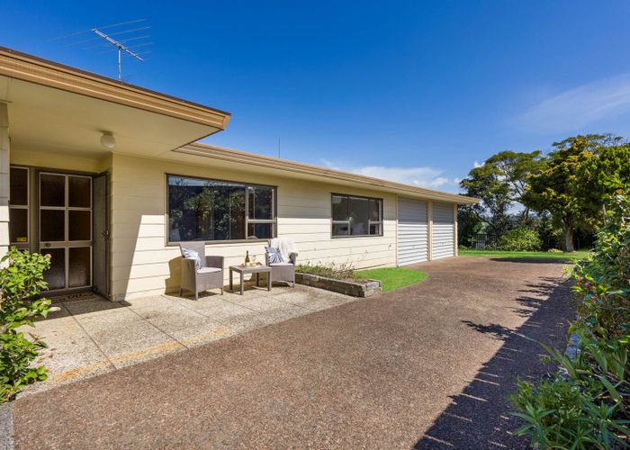  at 12 Melandra Road, Stanmore Bay, Whangaparaoa