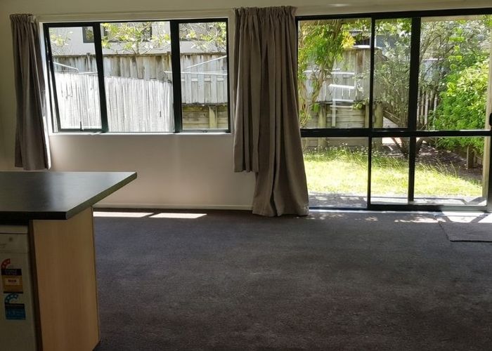  at 33/427 Albany Highway, Albany, North Shore City, Auckland