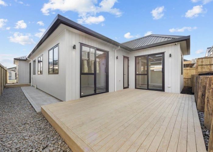  at 10 Bannockburn Road, Papakura, Papakura, Auckland