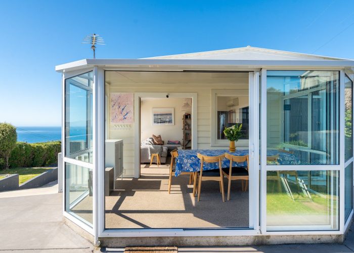  at 46 Aberdeen Road, Saint Clair, Dunedin