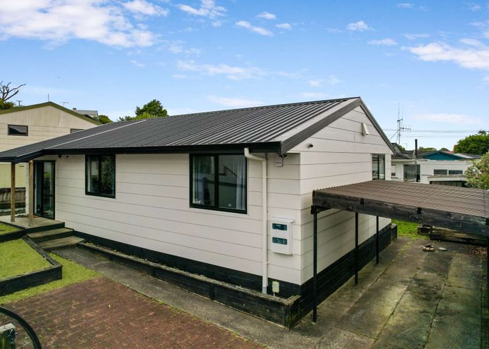 For sale 90E Whatawhata Road, Dinsdale, Hamilton, Waikato homes.co.nz