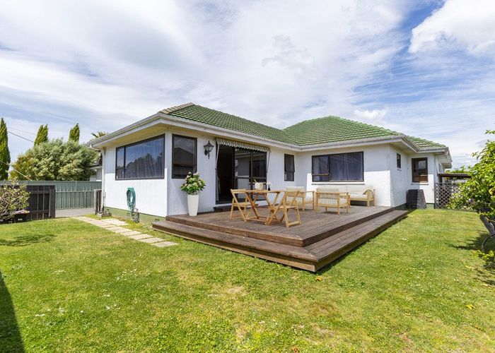  at 5 Devon Street, Taradale, Napier, Hawke's Bay