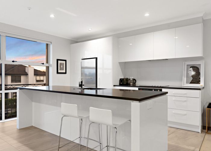  at 121 Barbarich Drive, Stonefields, Auckland City, Auckland