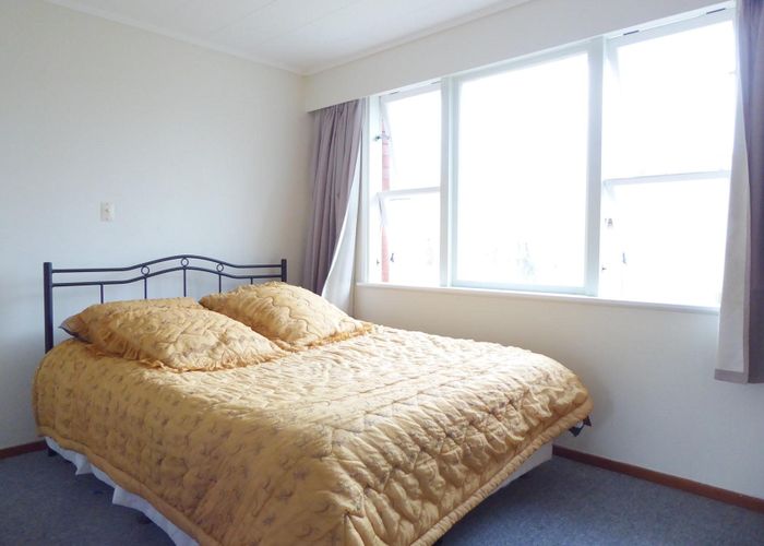  at 2/5 Joseph Grove, Elderslea, Upper Hutt, Wellington