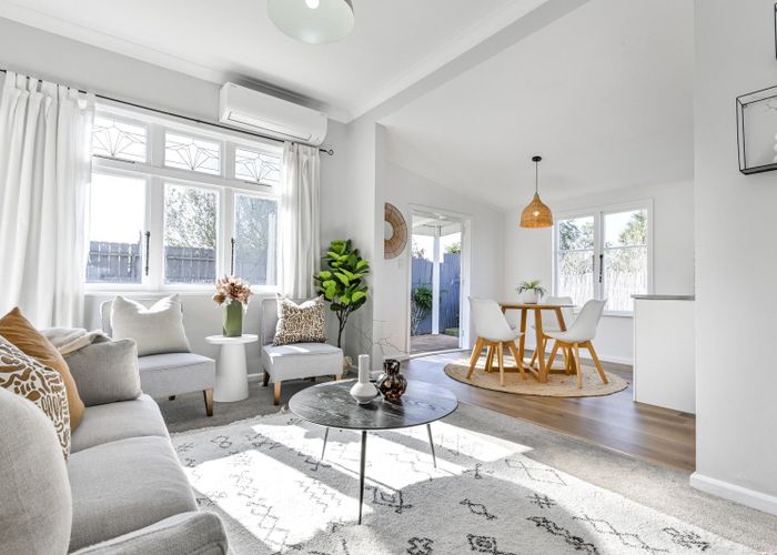  at 305A Frederick Street West, Mahora, Hastings