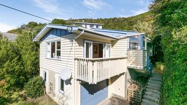  at 30 Voltaire Street, Karori, Wellington