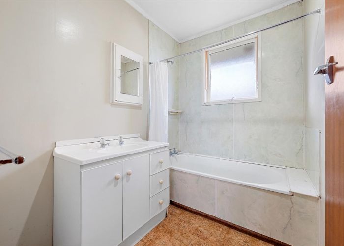  at 1/73 Cardiff Road, Pakuranga, Auckland