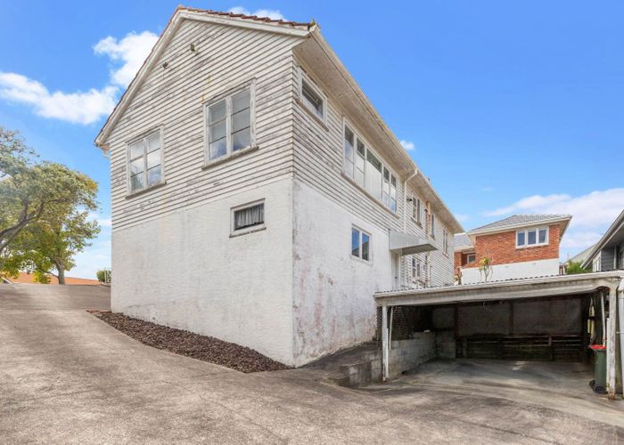  at 17 Bay Road, Saint Heliers, Auckland