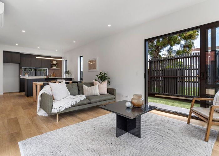  at 99c Hillcrest Avenue, Hillcrest, North Shore City, Auckland