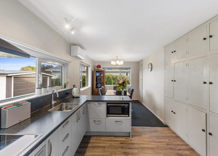  at 21 Checketts Avenue, Halswell, Christchurch City, Canterbury