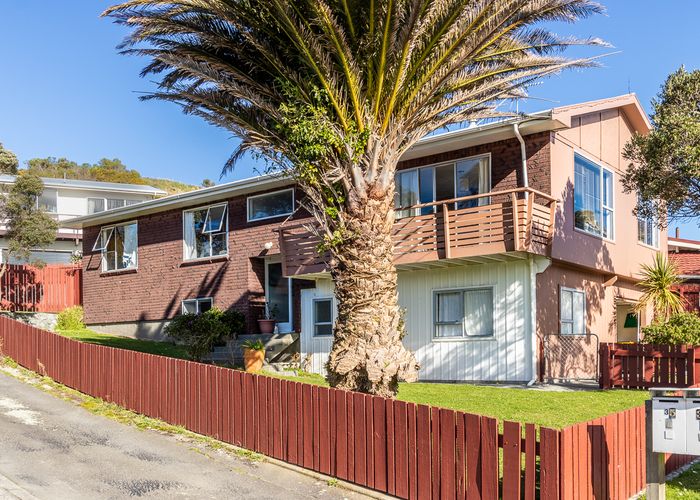  at 37 Edgecombe Street, Newlands, Wellington