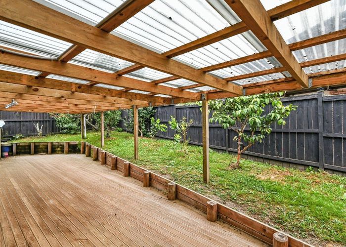  at 3 Kaitune Drive, Flat Bush, Manukau City, Auckland