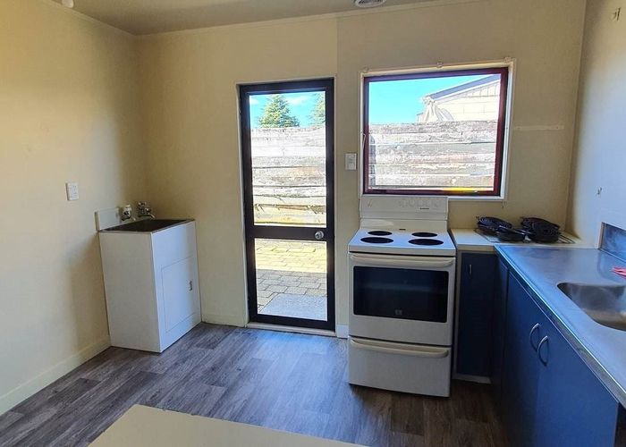  at 4/16-18 Hall Road, Ngongotaha, Rotorua, Bay Of Plenty