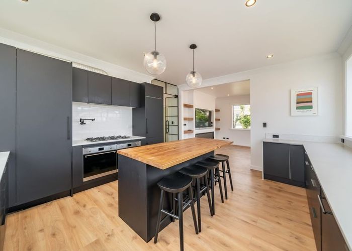  at 129 William Street, Petone, Lower Hutt