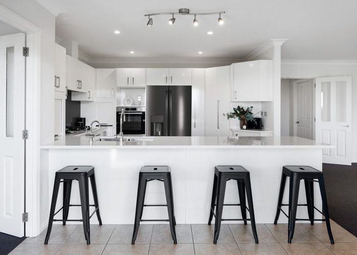  at 2 Stonebridge Estate, Temple View, Hamilton, Waikato