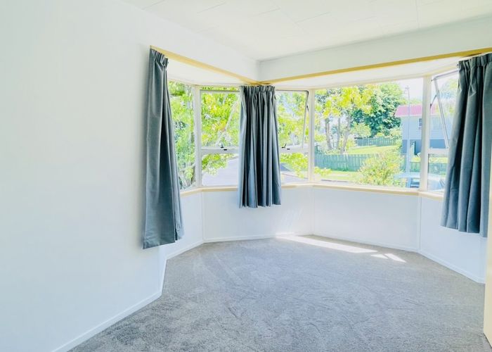  at 32 Blanche Way, Half Moon Bay, Auckland