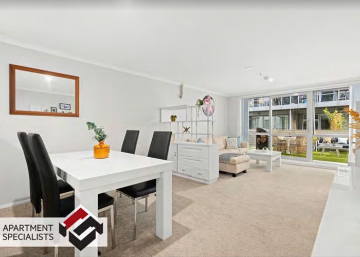  at 2L/20 Charlotte Street, Eden Terrace, Auckland City, Auckland