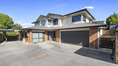  at 13 Achilles Rise, Flagstaff, Hamilton