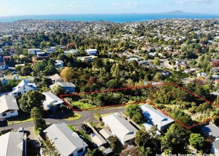  at 9/254 Glenvar Road, Torbay, North Shore City, Auckland