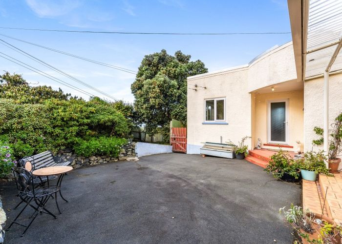  at 23 Ascog Road, Ravensbourne, Dunedin
