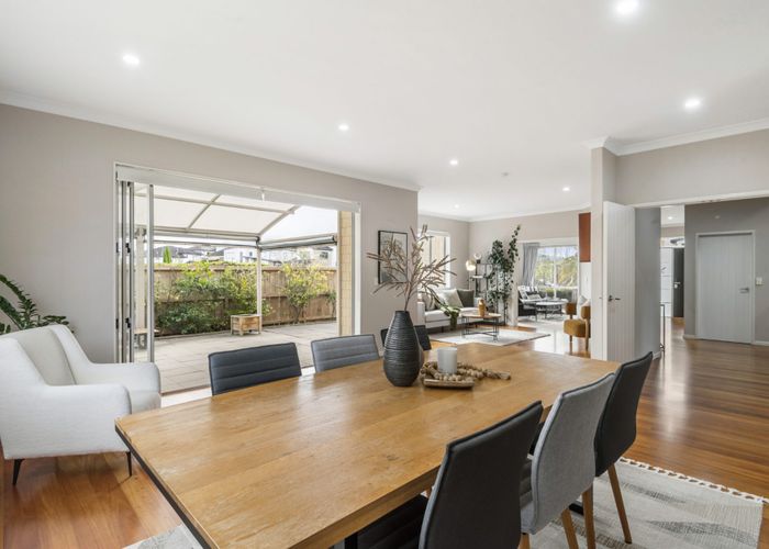  at 42 Laurel Oak Drive, Albany, North Shore City, Auckland