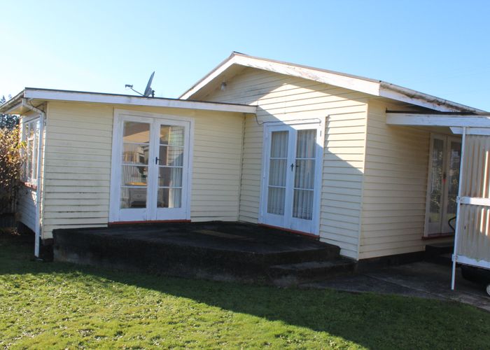 at 25 Wadsworth Street, Takaka