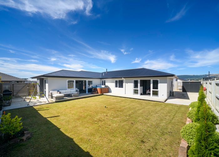  at 126 Johnstone Drive, Fitzherbert, Palmerston North