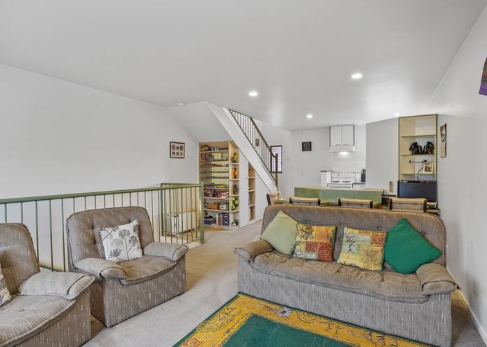  at 2/252 Worcester Street, Christchurch Central, Christchurch