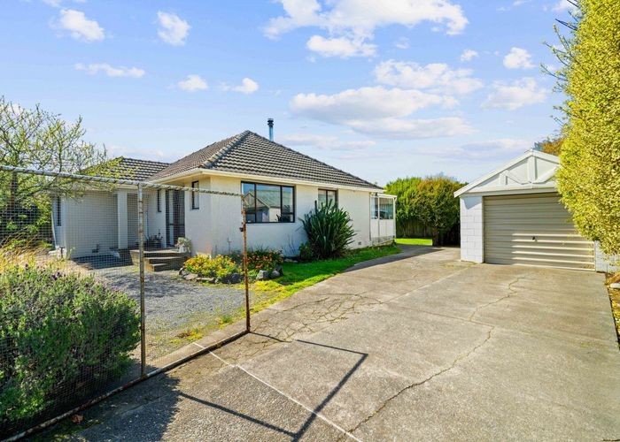  at 80 Gilberthorpes Road, Hei Hei, Christchurch