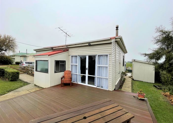  at 15 May Street, Waiwera South
