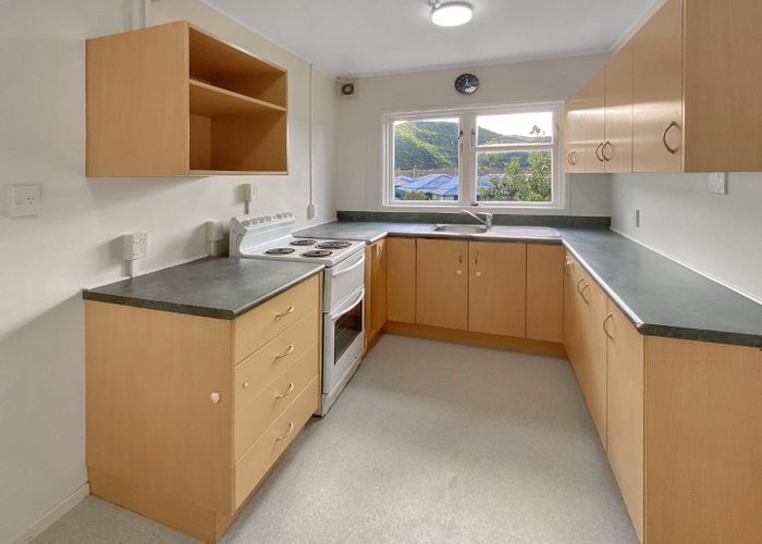  at 7/95 Farmer Crescent, Taita, Lower Hutt, Wellington