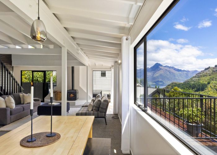  at 6 MacKinnon Terrace, Sunshine Bay, Queenstown-Lakes, Otago