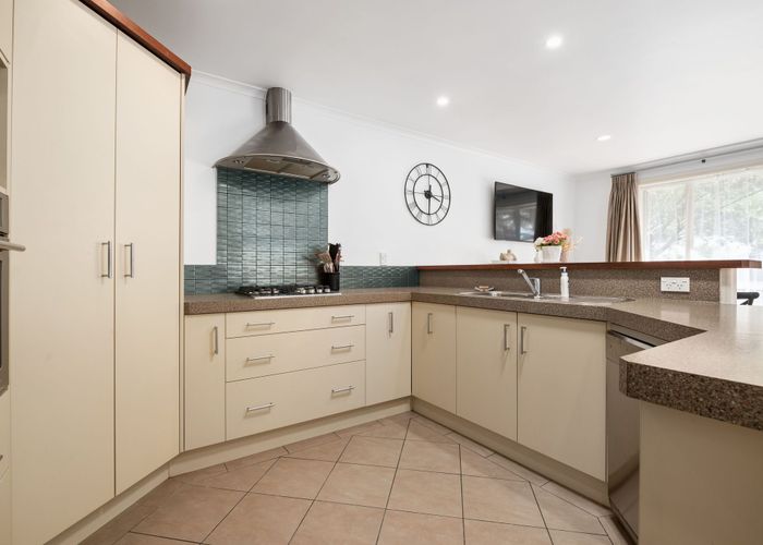  at 2 Holly Place, Rototuna, Hamilton, Waikato