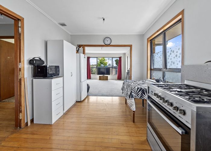  at 7 Galway Grove, Greerton, Tauranga