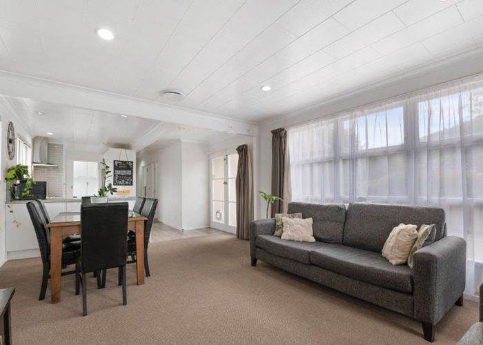  at 5 Jade Place, Pukehangi, Rotorua