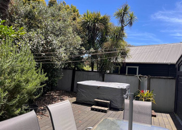  at 221B Titirangi Road, Titirangi, Waitakere City, Auckland