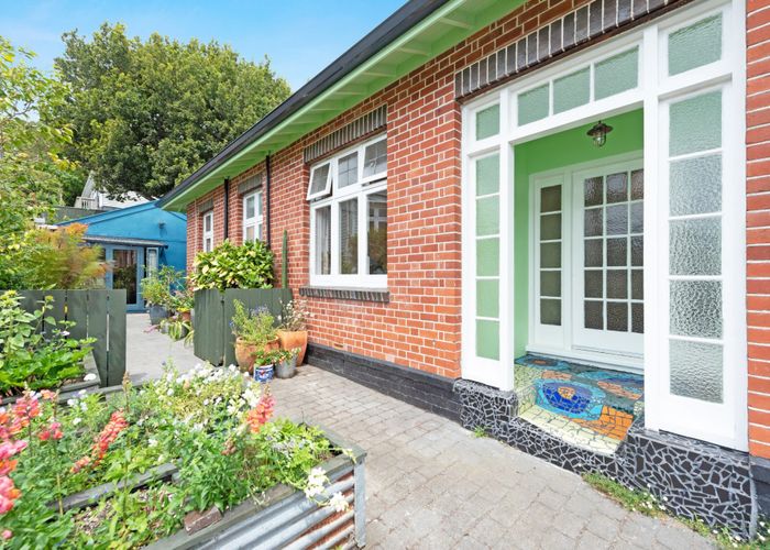  at 383 Karori Road, Karori, Wellington