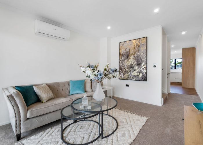  at 8/25 Griffen Park Road, Mount Roskill, Auckland City, Auckland