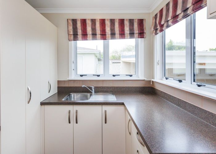  at 4 MacMillan Place, Feilding, Feilding
