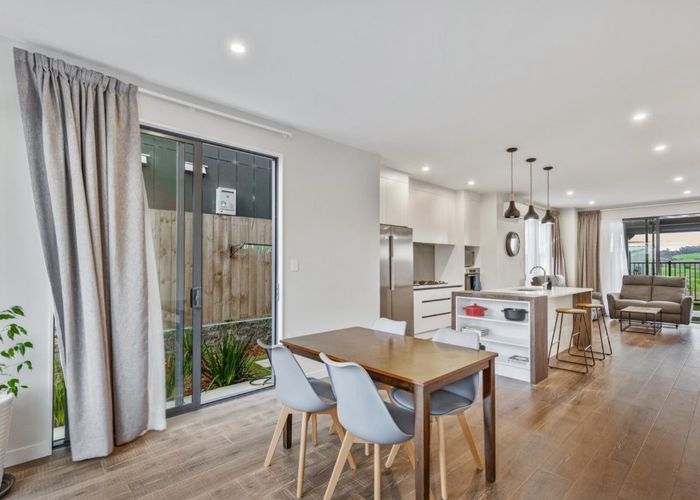  at 102 Tarapuka Road, Westgate, Auckland