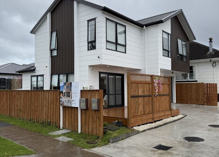  at 145 Astley Ave, New Lynn, Waitakere City, Auckland