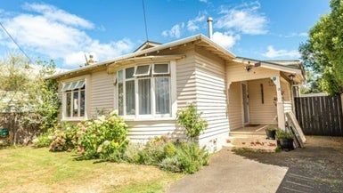  at 12 Plymouth Street, Whanganui, Whanganui