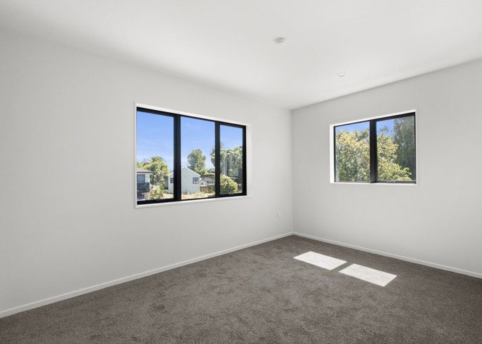  at 19 Earlsworth Road, Mangere, Manukau City, Auckland