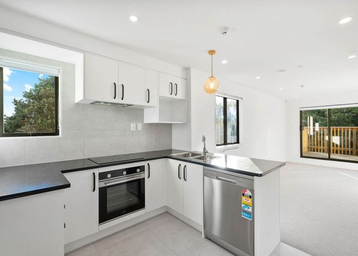  at 29/18 Hewlett Road, Massey, Waitakere City, Auckland