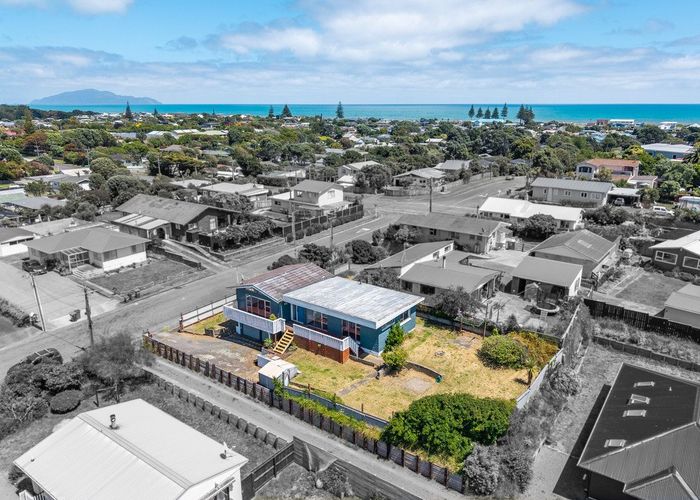  at 62 Toi Street, Otaki Beach, Kapiti Coast, Wellington