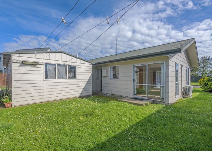  at 15 Leander Place, Milson, Palmerston North, Manawatu / Whanganui