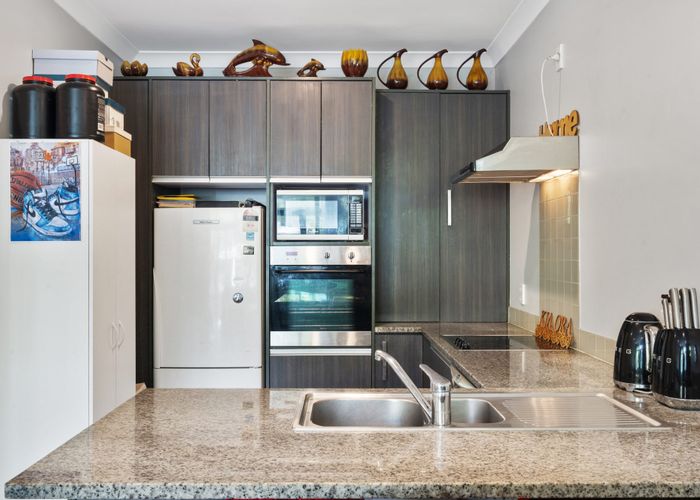  at 3/44 Carlos Drive, Flat Bush, Auckland