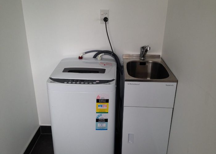  at 17b Bradshaw Terrace, Riccarton, Christchurch City, Canterbury