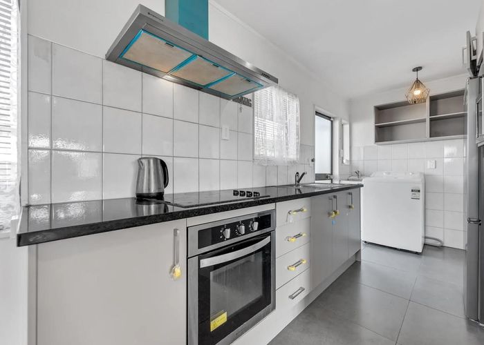  at 1/23 Kerrs Road, Wiri, Auckland